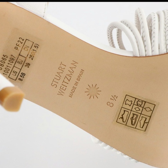 Stuart Weitzman Twist 95 Sandal - Picture 4 of 5